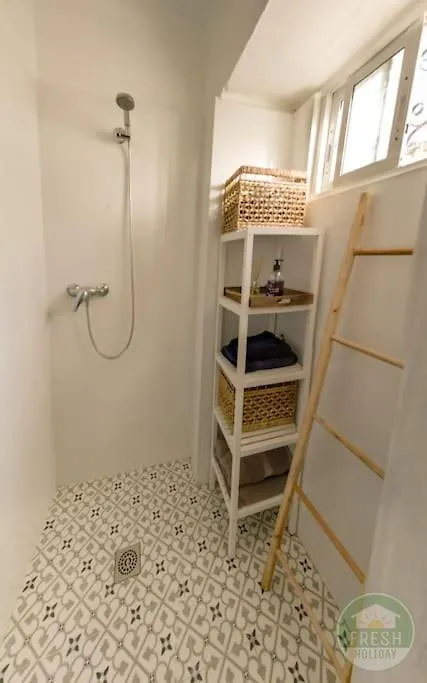 Casitalonga - Modern 1 Bed Apartment In Sayalonga 0*,  Ισπανία
